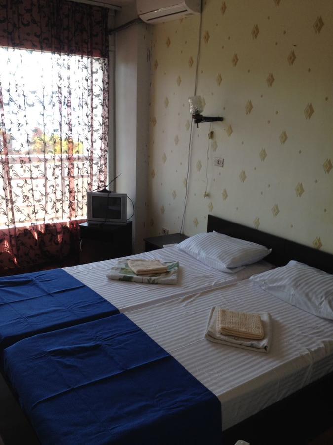 Pansionat Strana Dushi Sukhumi Ngoại thất bức ảnh